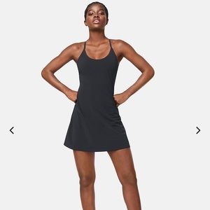 ISO: outdoor voices dress size xs!